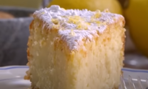 Torta Úmida de Amêndoas: A Delícia que Derrete na Boca!